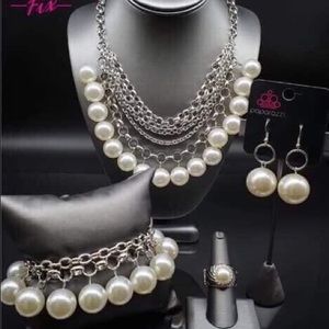 Pearl set
